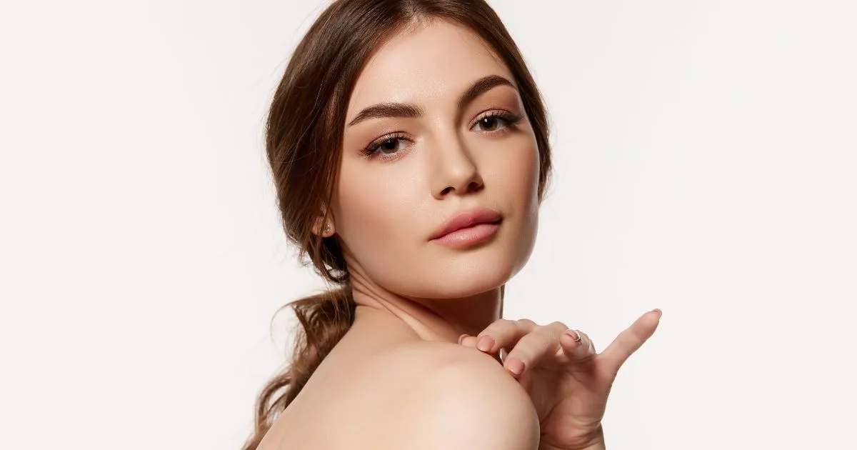 Woman with glowing skin receives Versa by Revanesse Treatment in Tupelo, MS